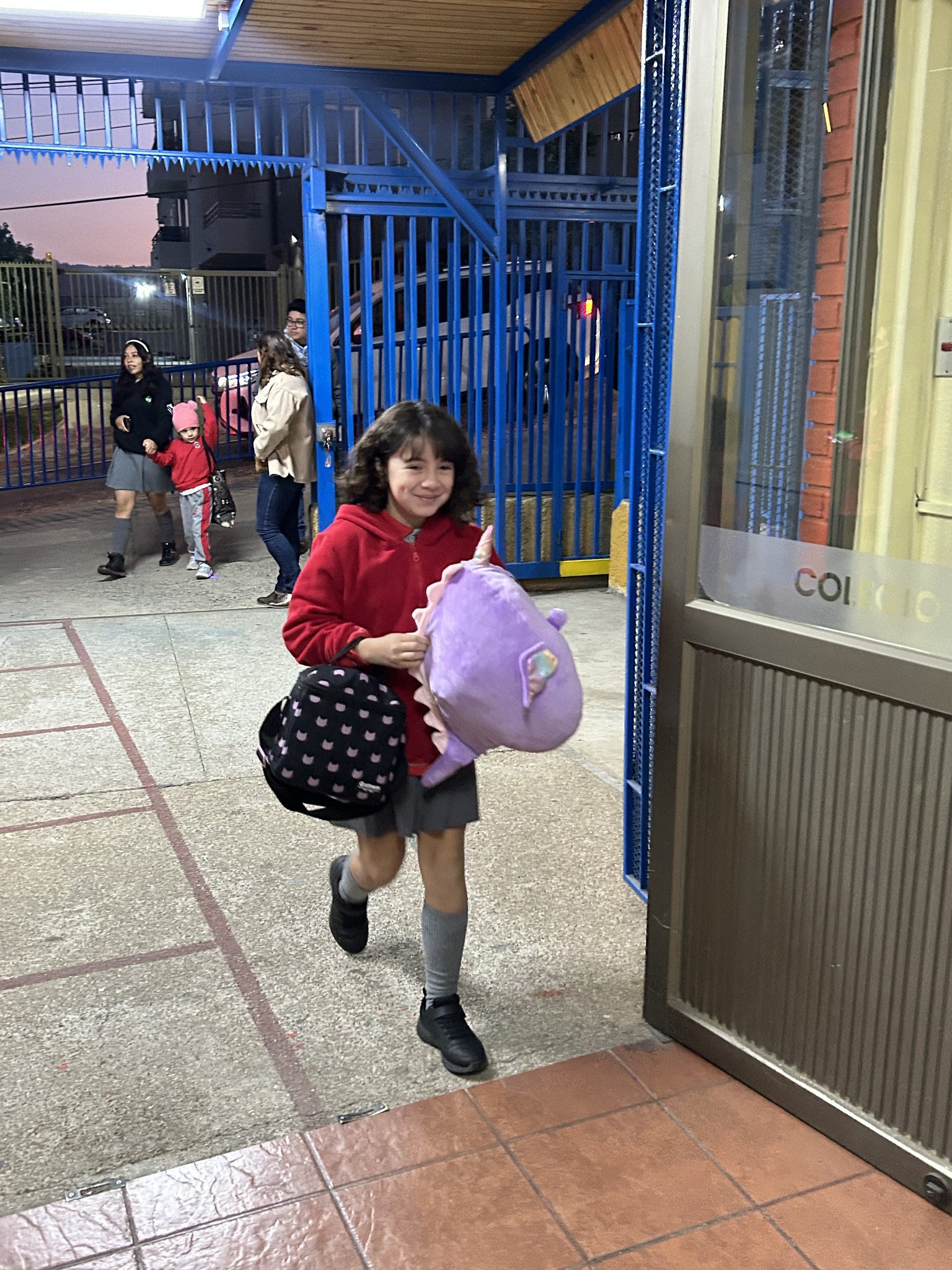 ¡Día sin Mochila en el Colegio HF Camilo Henríquez! 2025 - 492019923_1150133976909593_5422212775776110011_n.jpg